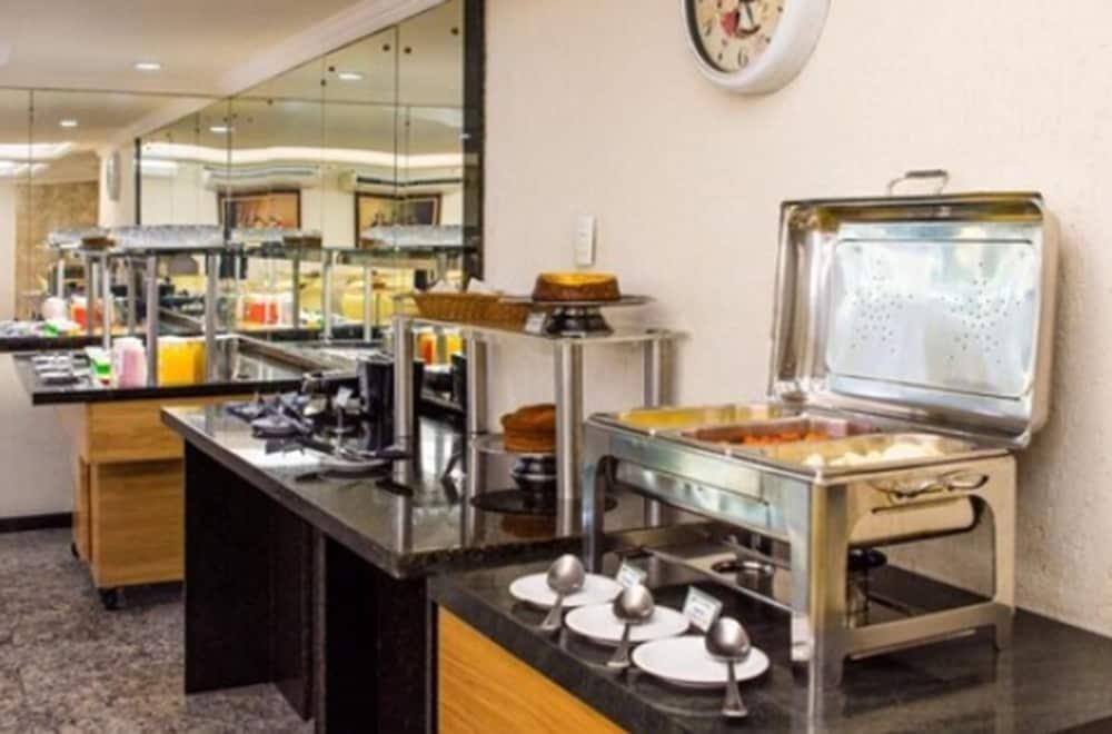 Nacional Aeroporto Hotel 3*
